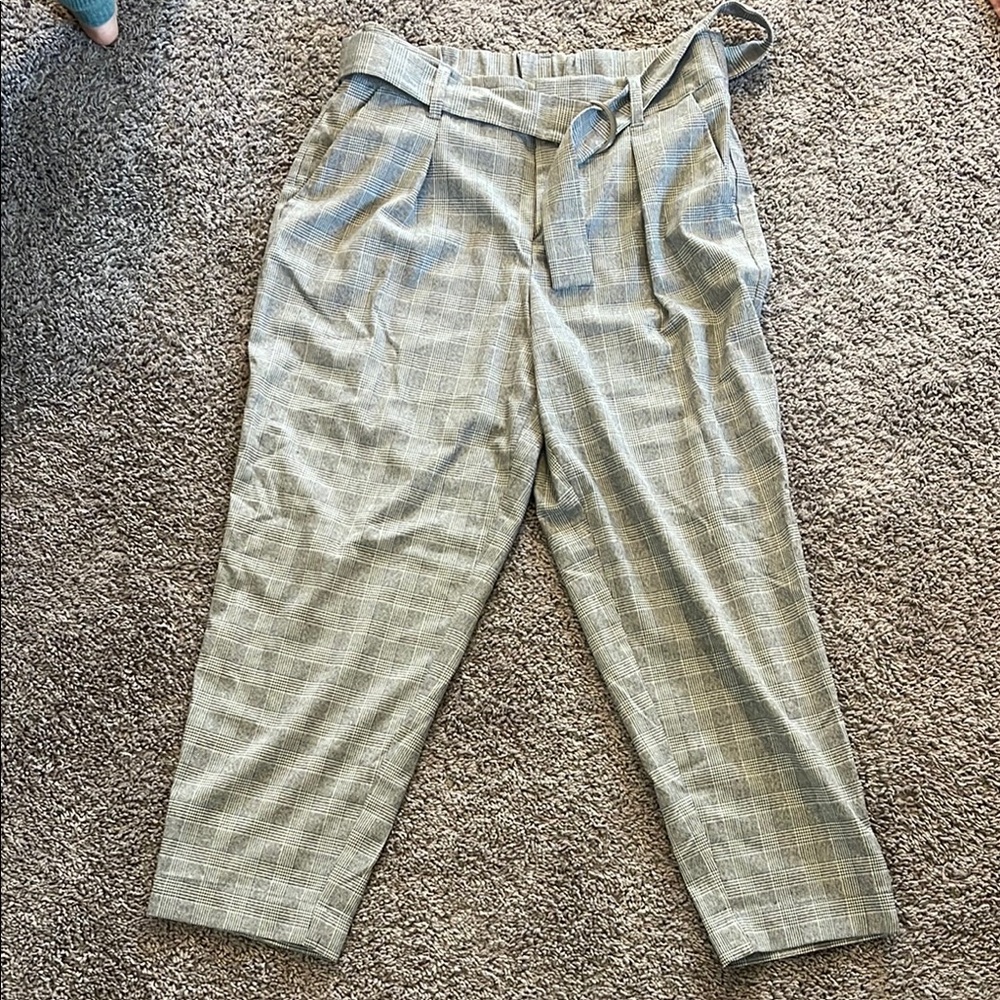 Women’s Plaid Pants with Belt